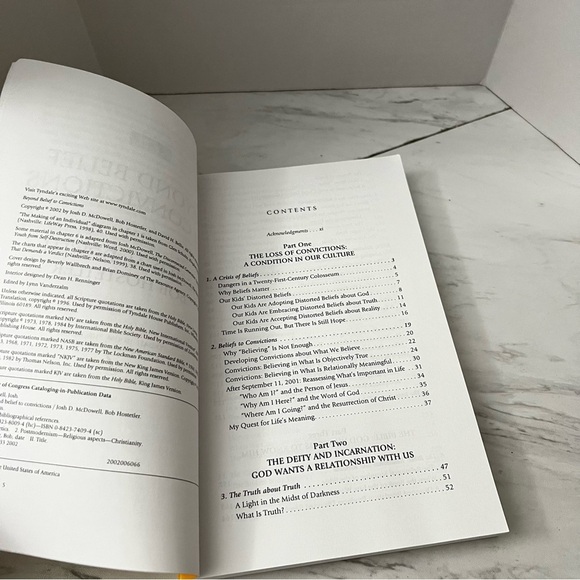 Beyond Belief To Convictions Josh McDowell & Bob Hostetler Book - Picture 6 of 11